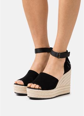 WEDGE WIDE - сандалии на высоком каблуке
