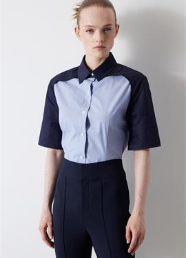 Зауженный крой TECHNICAL FABRIC MIX - блузка рубашечного покроя