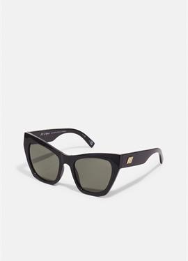 SO SARPLASTIC - солнцезащитные очки