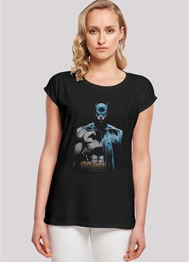 BATMAN CLOSE UP WITH EXTENDED SHOULDER - футболка print
