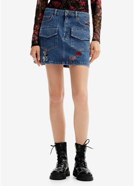 FLORAL MINI - джинсовая юбка