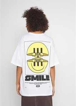 CUT SMILE - футболка print