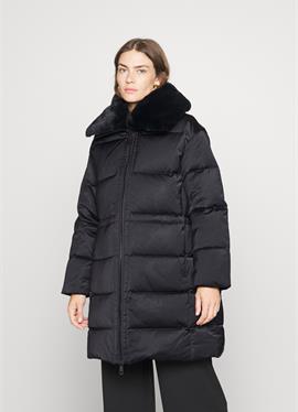 LUX PUFFER COAT - пальто