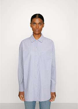 Блузка CHEST POCKET - блузка рубашечного покроя