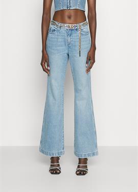 CHAIN BELT - Flared джинсы