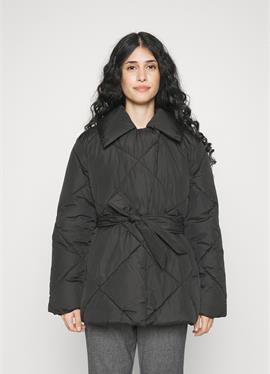 ONLSUSSI QUILTED PUFFER куртка - зимнее пальто