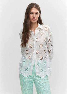 Капри - блузка рубашечного покроя