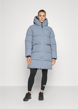 NOMI - зимнее пальто
