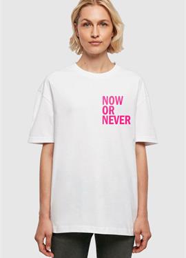 NOW OR NEVER BOYFRIEND - футболка print