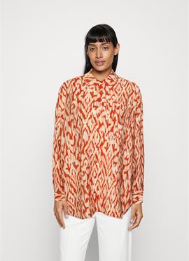 ORLENA LADONNA - блузка рубашечного покроя