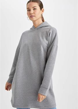 Стандартный крой - пуловер с капюшоном