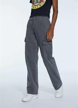 STRAIGHT-FIT - брюки карго