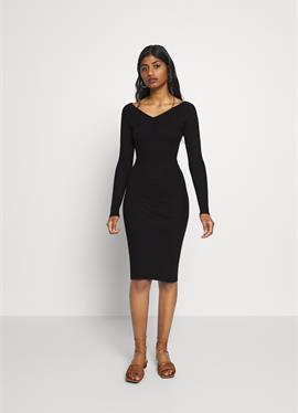 V AUSSCHNITT RIPP MINI BODYCON вязаное платье - платье