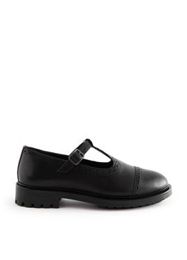 FOREVER COMFORTÂ® LEATHER T-BAR CLEATED SHOES - Riemchenballerina