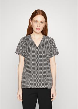 BLOUSE SMALL STAND-UP COLLAR PIN-TUCK AT NECKLINE PRINTED - блузка