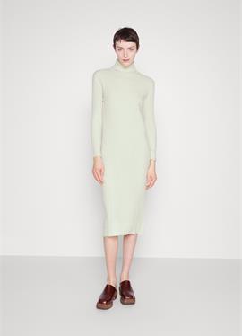 TURTLENECK MAXI DRESS - вязаное платье