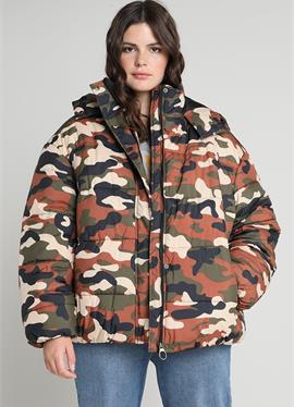 LADIES BOYFRIEND CAMO PUFFER - зимнее пальто