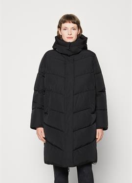 MODERN PADDED COAT - зимнее пальто