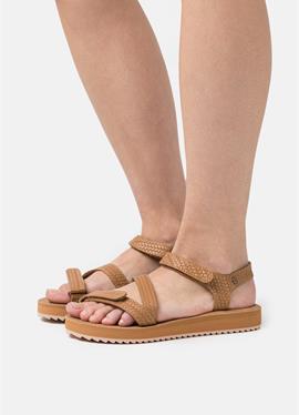 ANELA - сандалии с ремешком