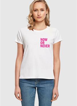 NOW OR NEVER BOX TEE - футболка print