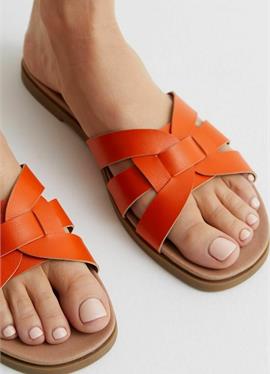 WIDE FIT CROSS STRAP - шлепанцы flach