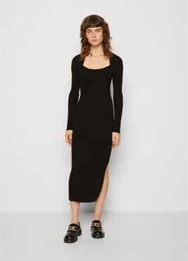 VMCARA SQUARENECK CALF DRESS - вязаное платье