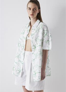 Стандартный крой FLOWER EMBROIDERED - блузка рубашечного покроя
