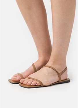TAHLIA - сандалии с ремешком