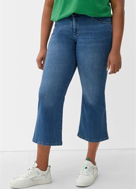 Flared джинсы