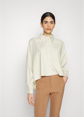 FLANNA - блузка рубашечного покроя