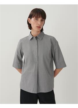 KURZARMBLUSE STRUCTURE - блузка рубашечного покроя