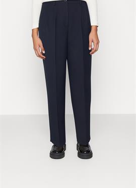 TAPERED PLEATED BLEND PANT - брюки