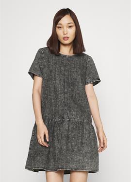 NMEMILIA DRESS - платье Noisy May